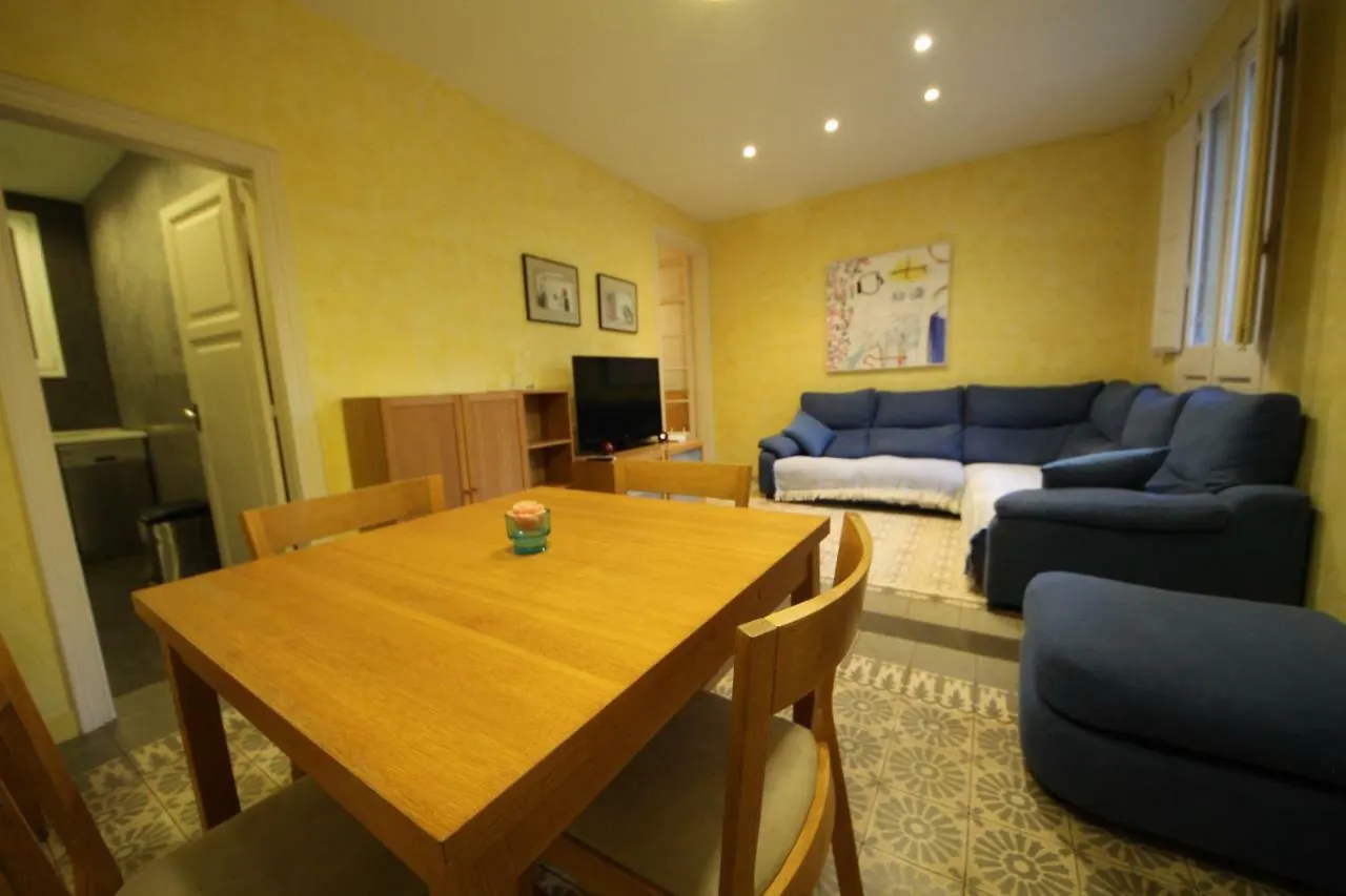 ברצלונה Plaza Espana Central Apartment